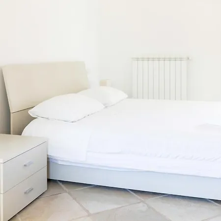 B&B Samarelle - Exclusive Villa With Garden And Panoramic Terrace - Molfetta *